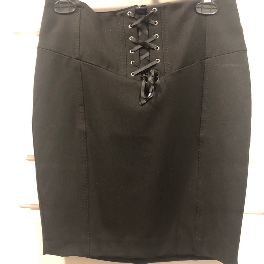 Brand new skirt